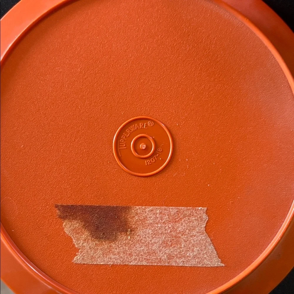Tupperware Orange and Yellow Round Food Storage Containers Set